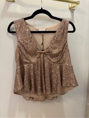 NWT Le Lis Sparkly Peplum Bow Tank